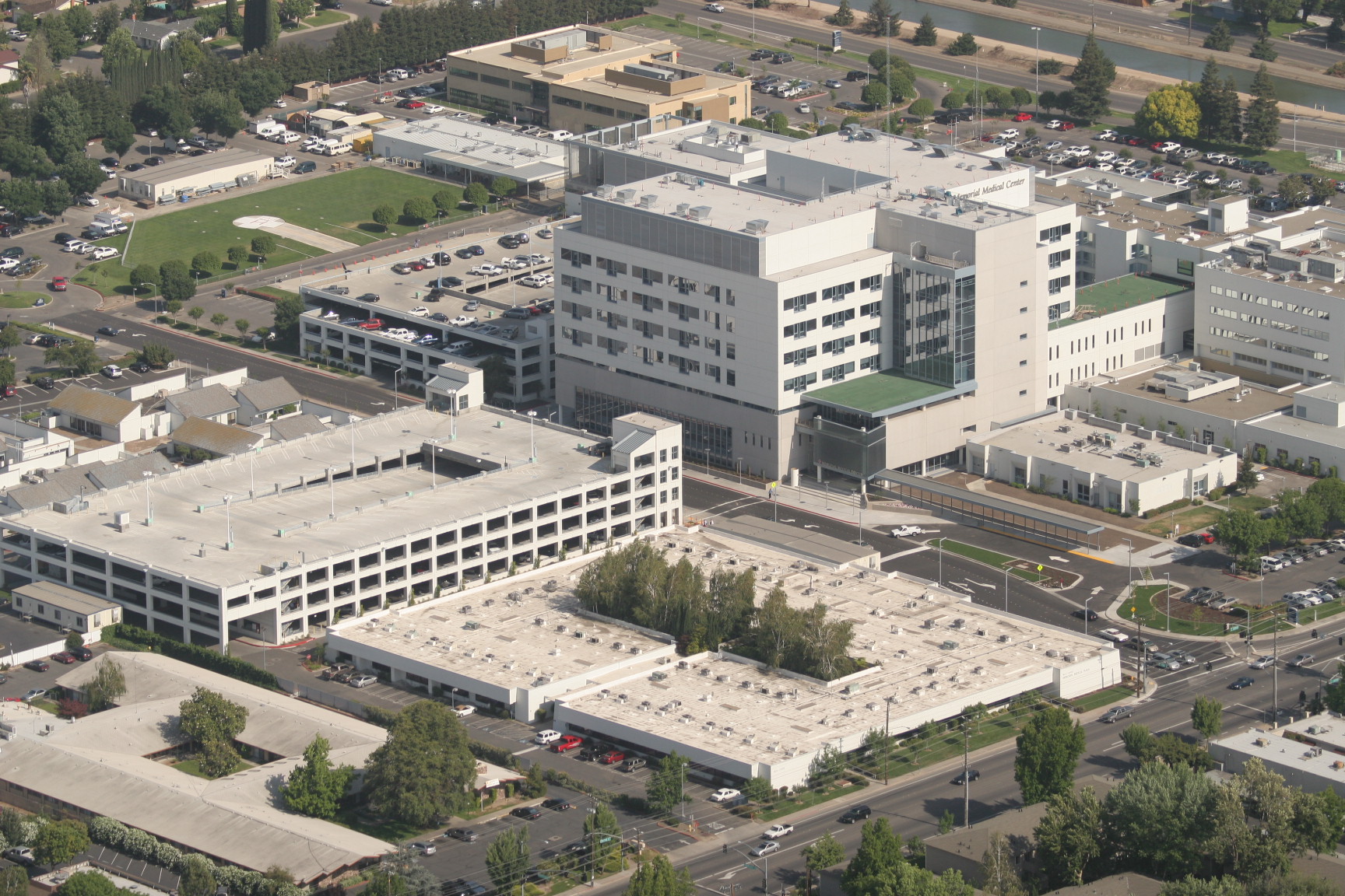 Memorial Parking Garage 2 - CT Brayton & Sons, Inc. General Contractors ...