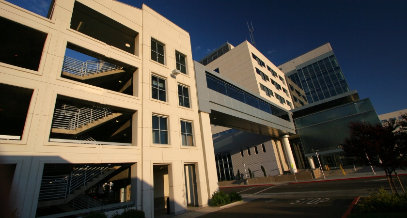 Memorial Hospital Pedestrian Bridge CT Brayton Sons Inc