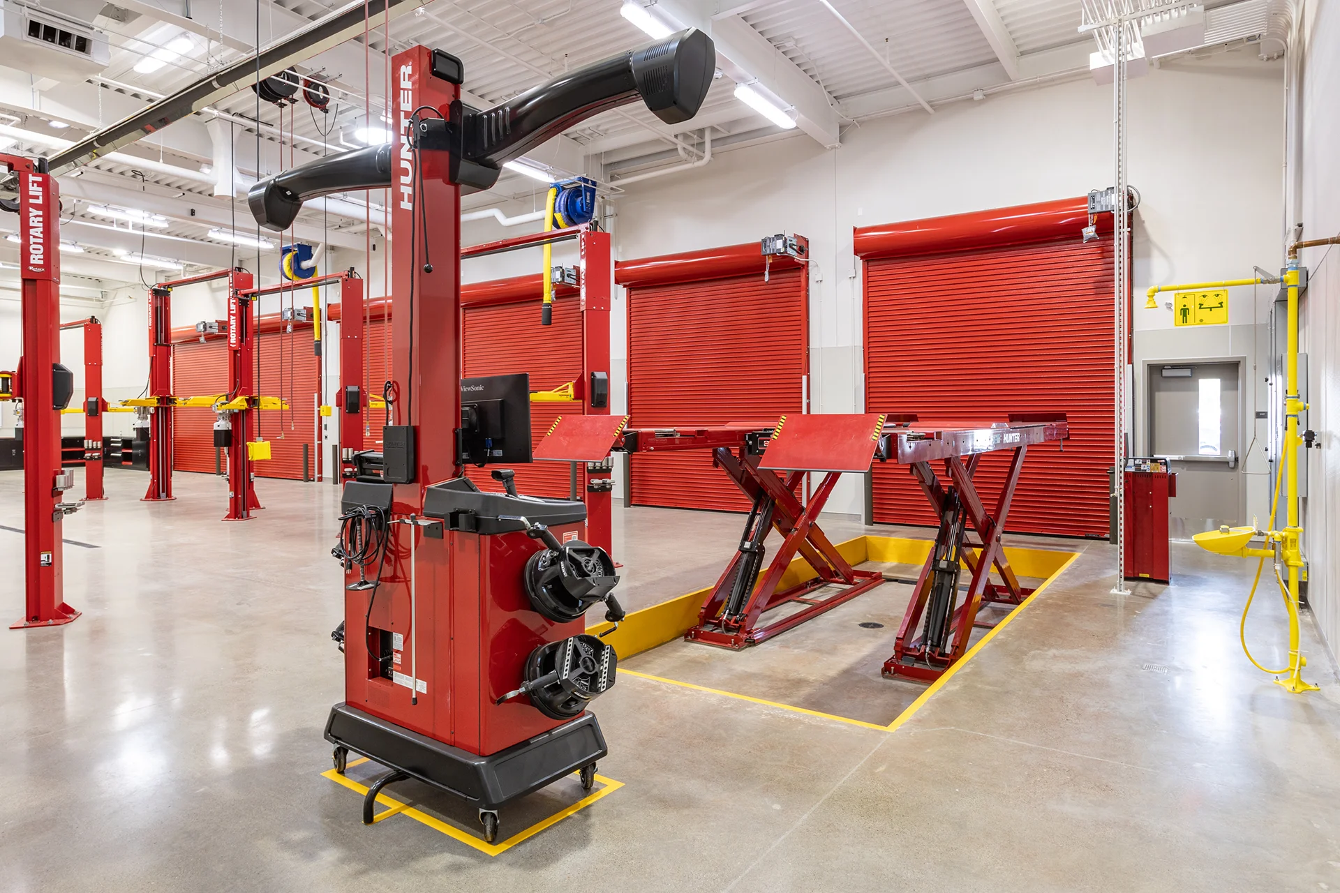 Professional Wheel Alignment Machine and Diagnostic Center